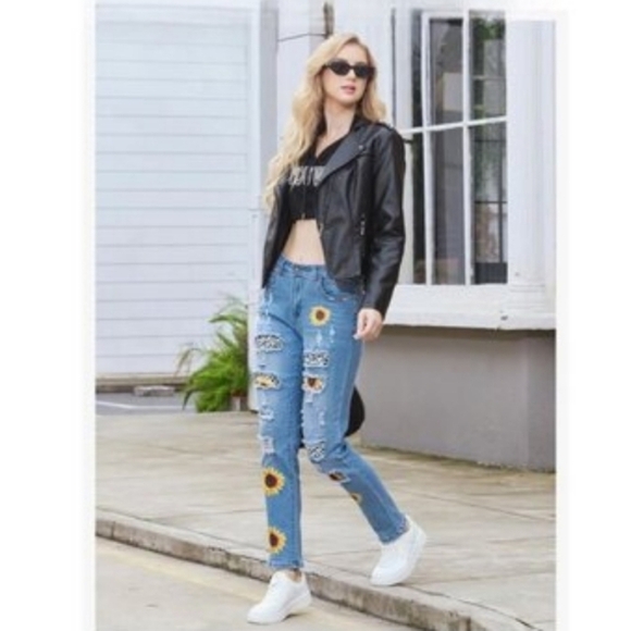 Sunflower Patch Ripped Boyfriend Denim Jeans Size 51 Women's 20 - Picture 6 of 13